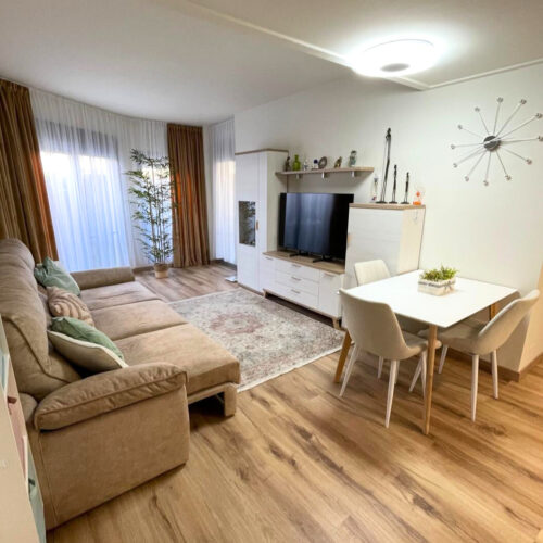 Wohnen am Meer: Erdgeschosswohnung mit Garten in Torrevieja