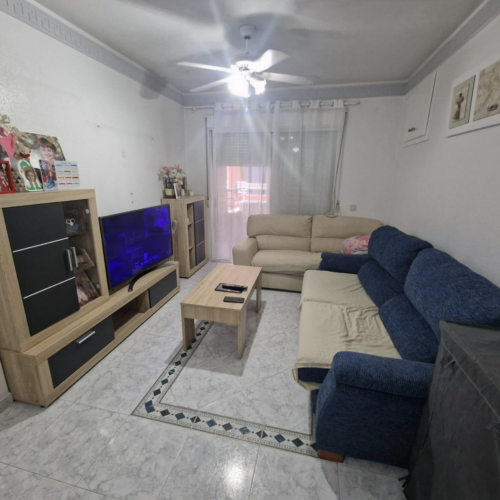 Helles Apartment mit 3 Schlafzimmern und Meer Nähe in Torrevieja