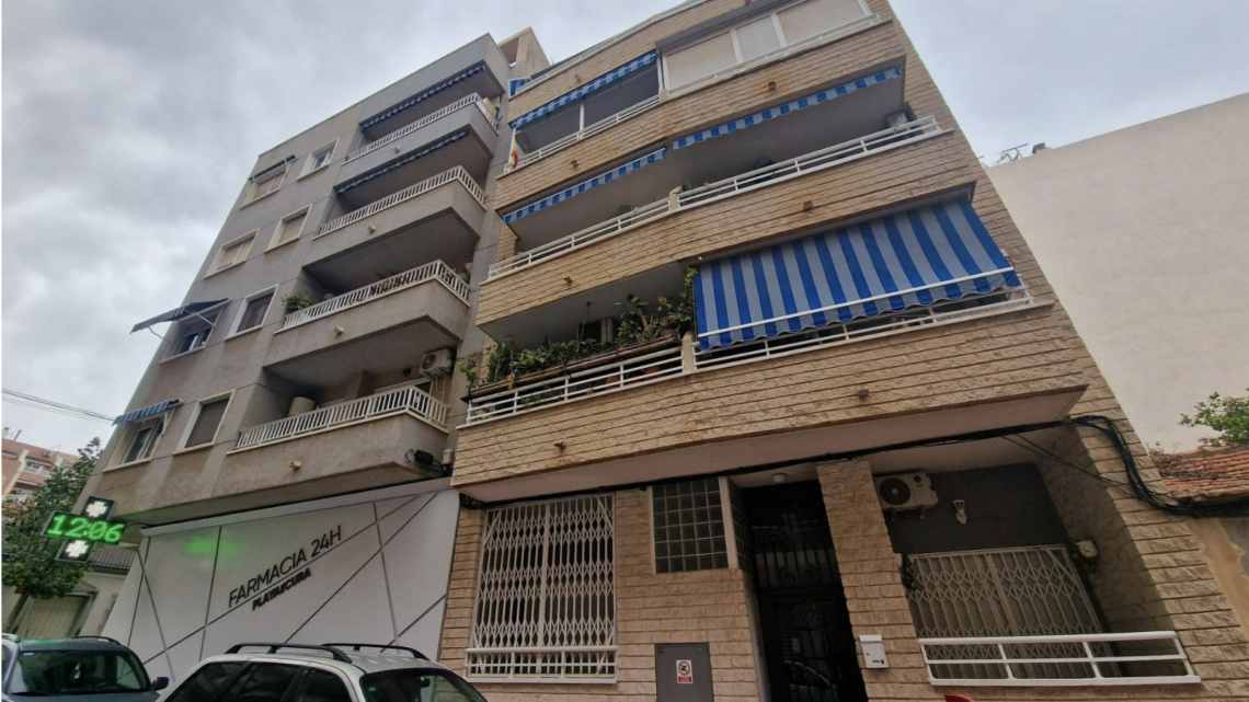 Helles Apartment mit 3 Schlafzimmern und Meer Nähe in Torrevieja