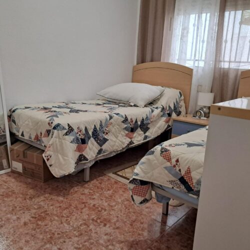 Erdgeschoss-Bungalow in Orihuela Costa mit Pool