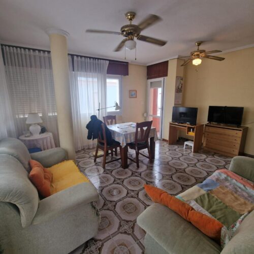 Großzügiges 3-Zimmer-Apartment im Zentrum von Torrevieja – Strandnah und mit Terrasse