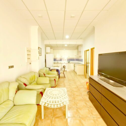 Helles Apartment nahe Playa de La Mata – Möbliert & Einzugsbereit