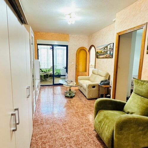 Apartment mit 2 Schlafzimmern im Zentrum von Torrevieja
