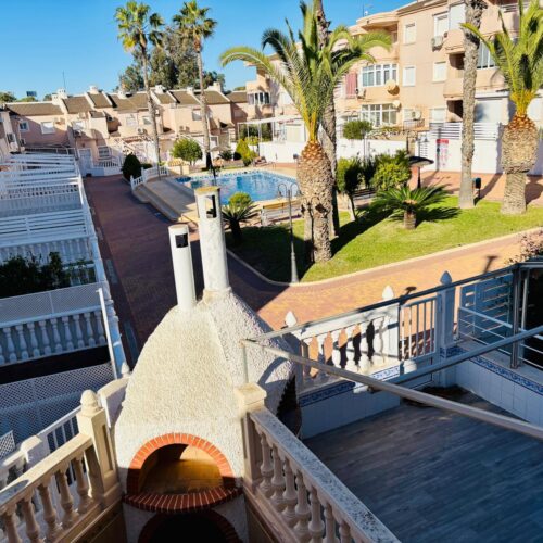 Modernes Reihenhaus mit Meerblick in Mil Palmeras – Komfortabler Wohntraum an der Costa Blanca