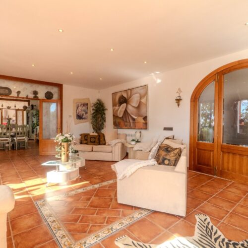 Exklusive Finca in Son Carrió mit Meerblick und ETV-Lizenz
