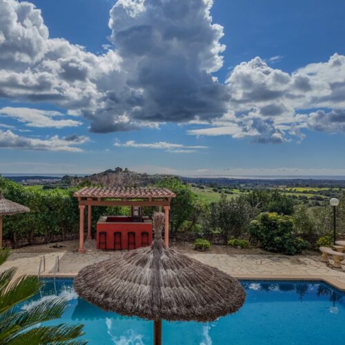 Exklusive Finca in Son Carrió mit Meerblick und ETV-Lizenz