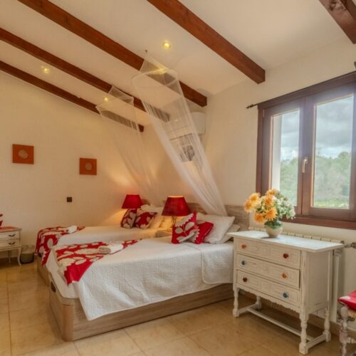 Exklusive Finca in Son Carrió mit Meerblick und ETV-Lizenz