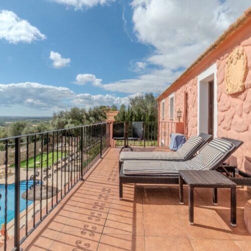 Exklusive Finca in Son Carrió mit Meerblick und ETV-Lizenz