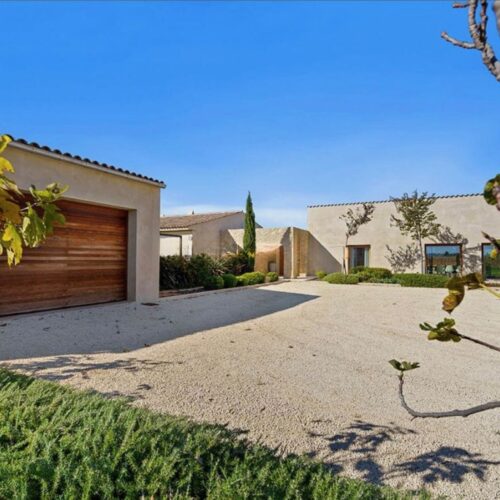 Zeitlose Neubau-Villa in exklusiver Lage bei Binissalem