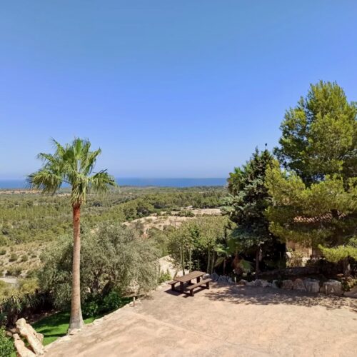 Finca mit Meerblick und mallorquinischem Flair in Son Macià