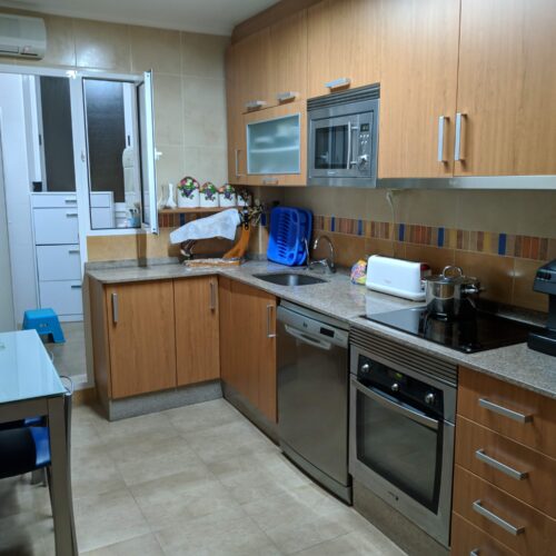 Großzügige 3-Zimmer-Wohnung mit Terrasse und Garage in zentraler Lage von Pilar de la Horadada