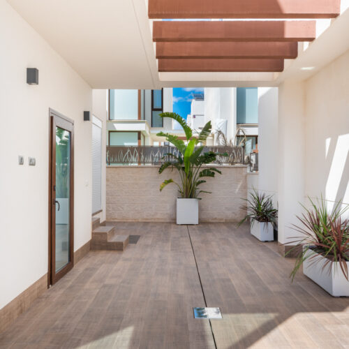 Laguna Azul – Exklusive Neubauvillen mit Pool & Solarium an der Costa Blanca