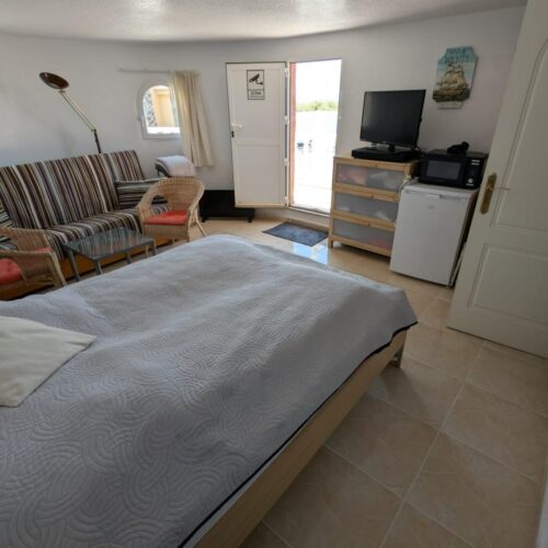 Freistehendes Chalet mit Pool und Solarenergie in Rojales