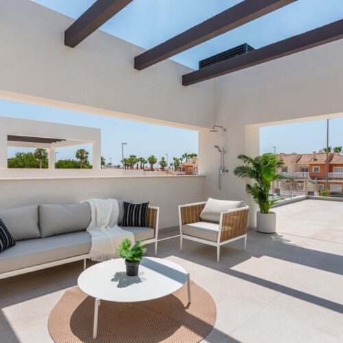 Neubauvilla "Allegra" mit Pool, Solarium & Garten in Toplage