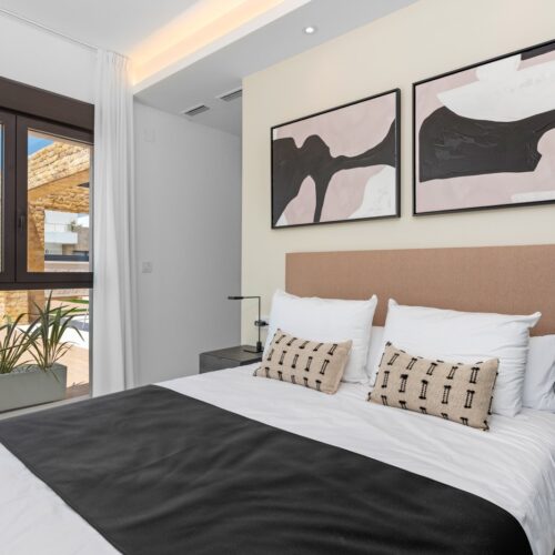 Neubauvilla "Allegra" mit Pool, Solarium & Garten in Toplage