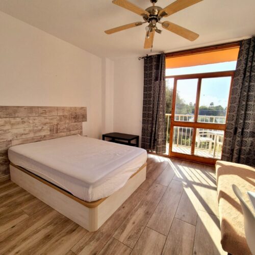 Charmantes, renoviertes Studio mit teilweisem Meerblick in Calas de Mallorca