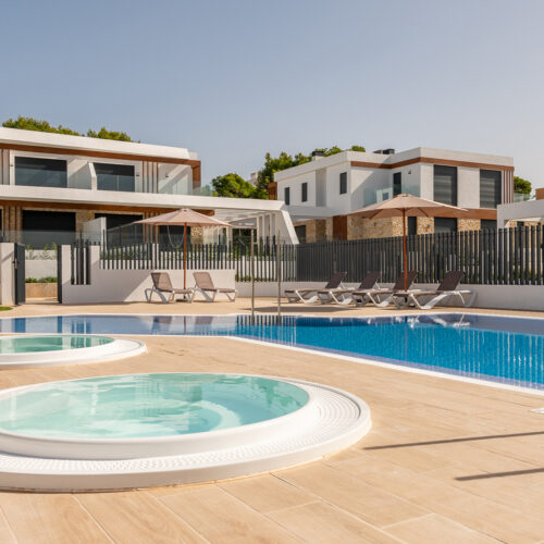 Doppelhaushälften in privilegierter Lage an der mallorquinischen Küste