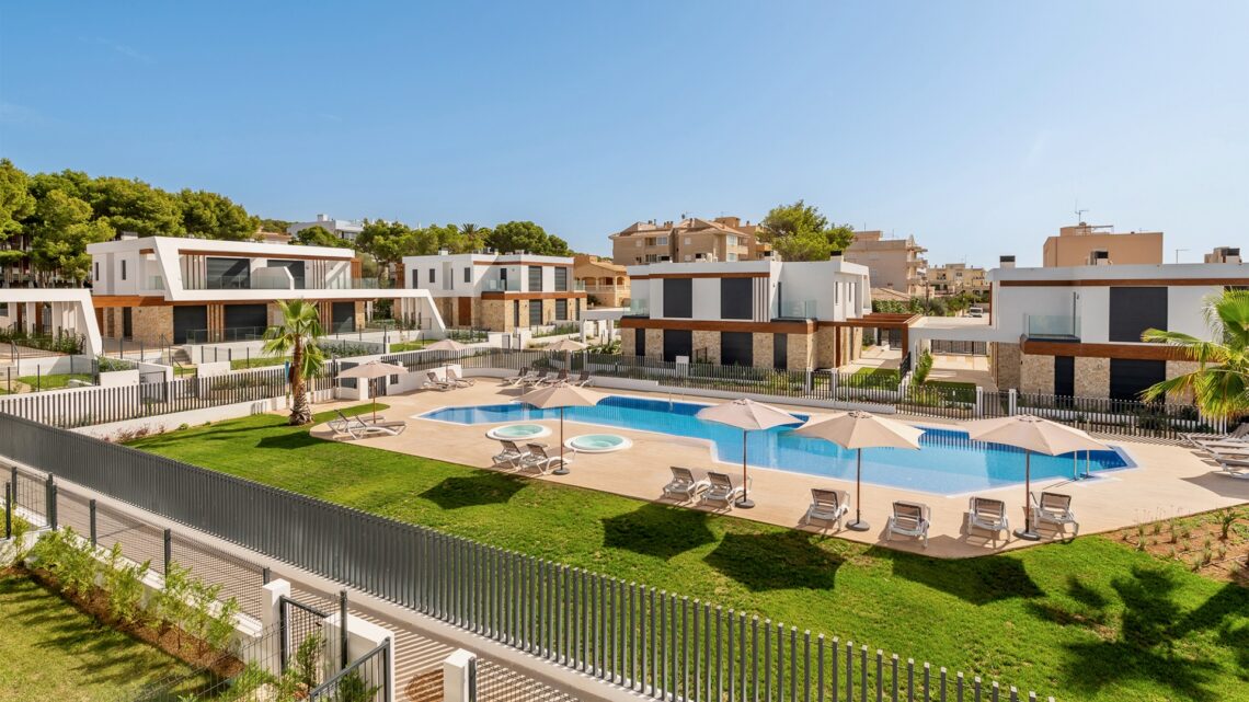 Doppelhaushälften in privilegierter Lage an der mallorquinischen Küste