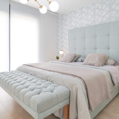 Moderne Erdgeschosswohnung mit Garten in Atalaya