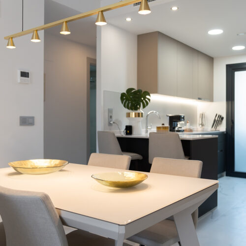 Exklusives 2-Schlafzimmer-Apartment im Eagle Tower