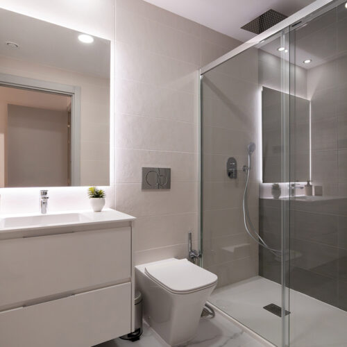 Exklusives 2-Schlafzimmer-Apartment im Eagle Tower