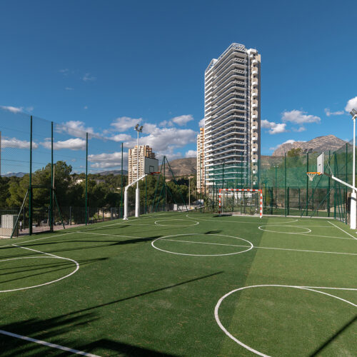 Exklusives 2-Schlafzimmer-Apartment im Eagle Tower