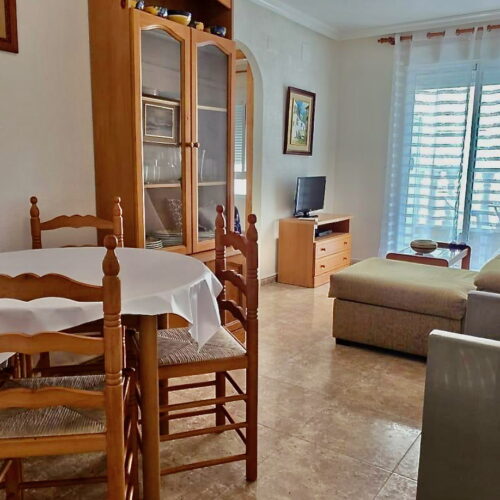 Mediterranes Wohnen in Torrevieja – Apartment in zweiter Strandlinie