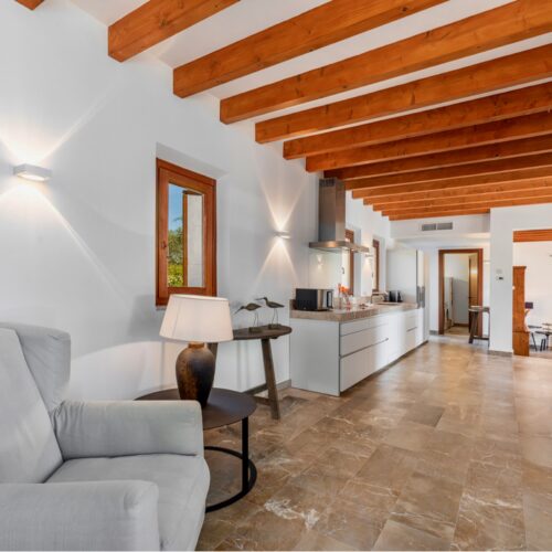 Einzigartiges Fincaanwesen mit Ferienvermietungslizenz und spektakulärem Panoramablick über ganz Mallorca.