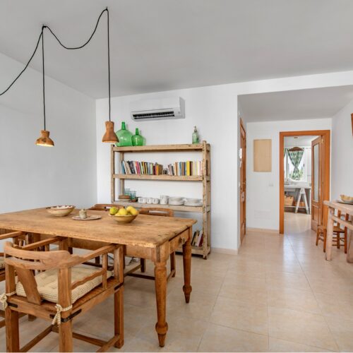 Charmante Wohnung mit großer Terrasse in Cala Llombards