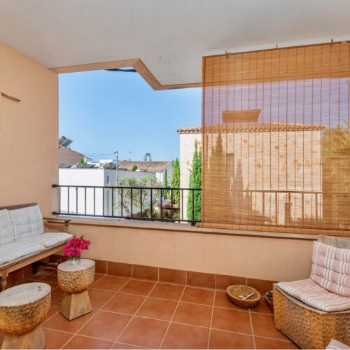 Charmante Wohnung mit großer Terrasse in Cala Llombards