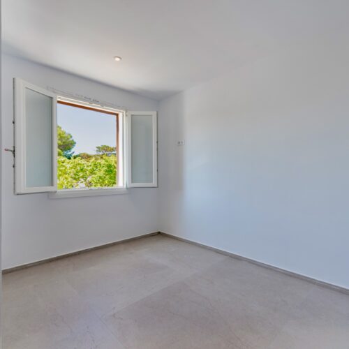 Renovierte Wohnung mit großer Terrasse in Cala d’Or