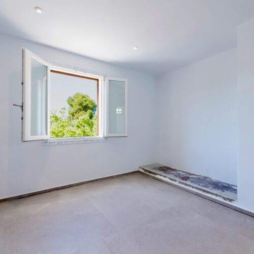 Renovierte Wohnung mit großer Terrasse in Cala d’Or