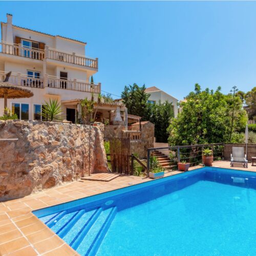 Bezaubernde Villa mit Ferienvermietlizenz in Cala Figuera