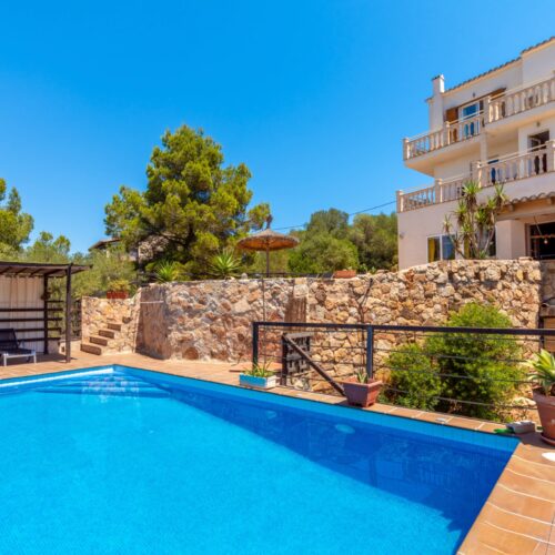 Bezaubernde Villa mit Ferienvermietlizenz in Cala Figuera