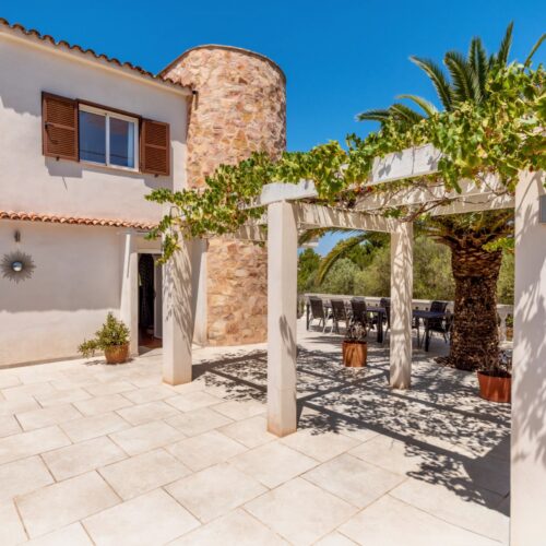 Bezaubernde Villa mit Ferienvermietlizenz in Cala Figuera