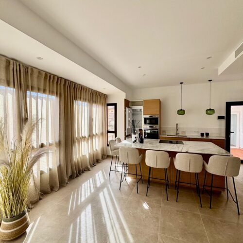 Kernsaniertes stilvolles Dorfhaus in Campos