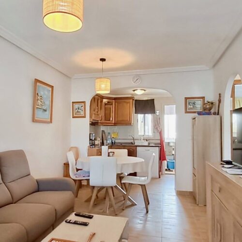 Lichtdurchflutetes Penthouse mit Solarium in Torrevieja