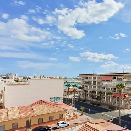 Penthouse mit Meerblick – nur 80 m vom Strand in Torrevieja
