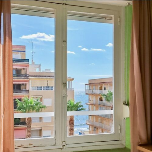 Penthouse mit Meerblick – nur 80 m vom Strand in Torrevieja