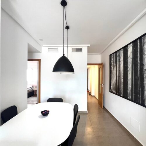 Modernes, komplett renoviertes Penthouse im Zentrum von Torrevieja