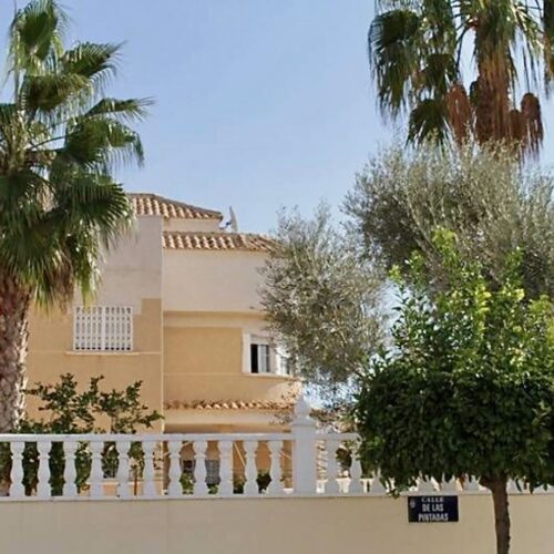 Exklusives Chalet in La Siesta mit Blick auf die Salinen