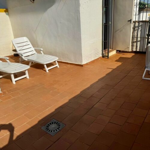 Duplex in Molino Blanco mit Meerblick, Solarium und Strandnähe