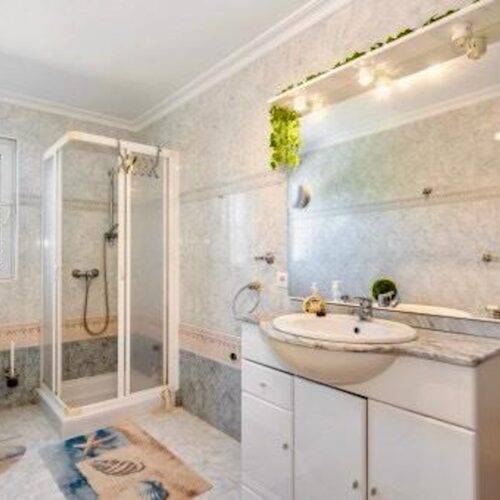 Finca für 2 Familien mit Pool in Llucmajor