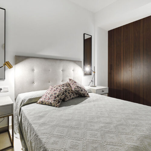 Erdgeschosswohnung mit Garten – Mediterranes Wohnen nahe dem Meer