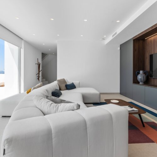 Architektonische Designvilla mit Panorama-Meerblick in Altea