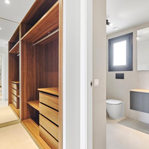 Exklusive Penthouse-Wohnung mit Meerblick in Villa Amalia