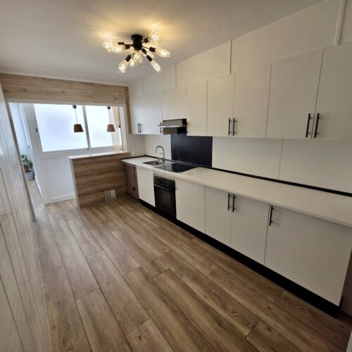 Renoviertes Dachgeschoss mit privater Terrasse in Porto Cristo