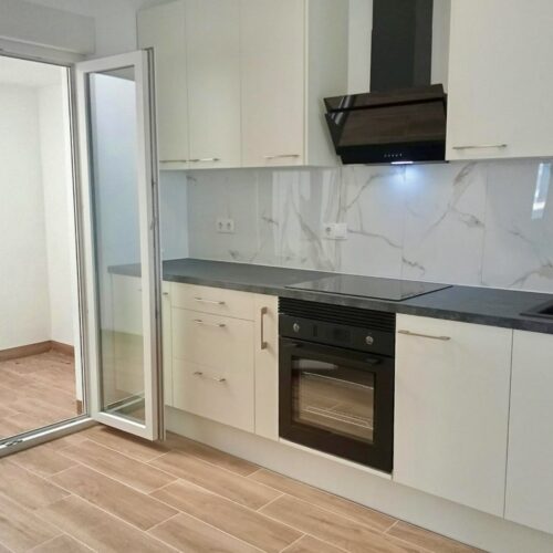 Modernes Eckhaus in Ciudad Quesada