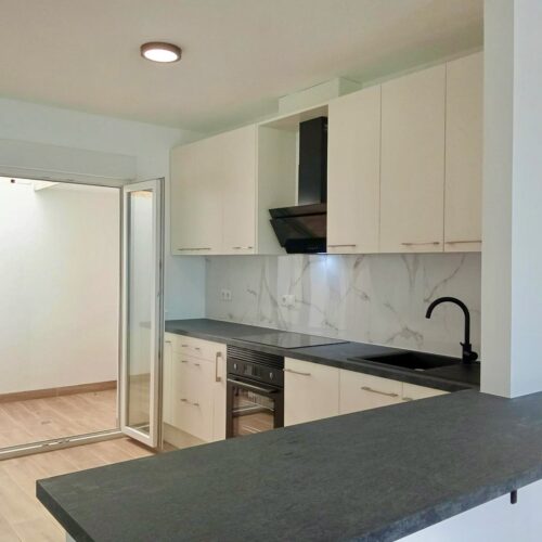 Modernes Eckhaus in Ciudad Quesada