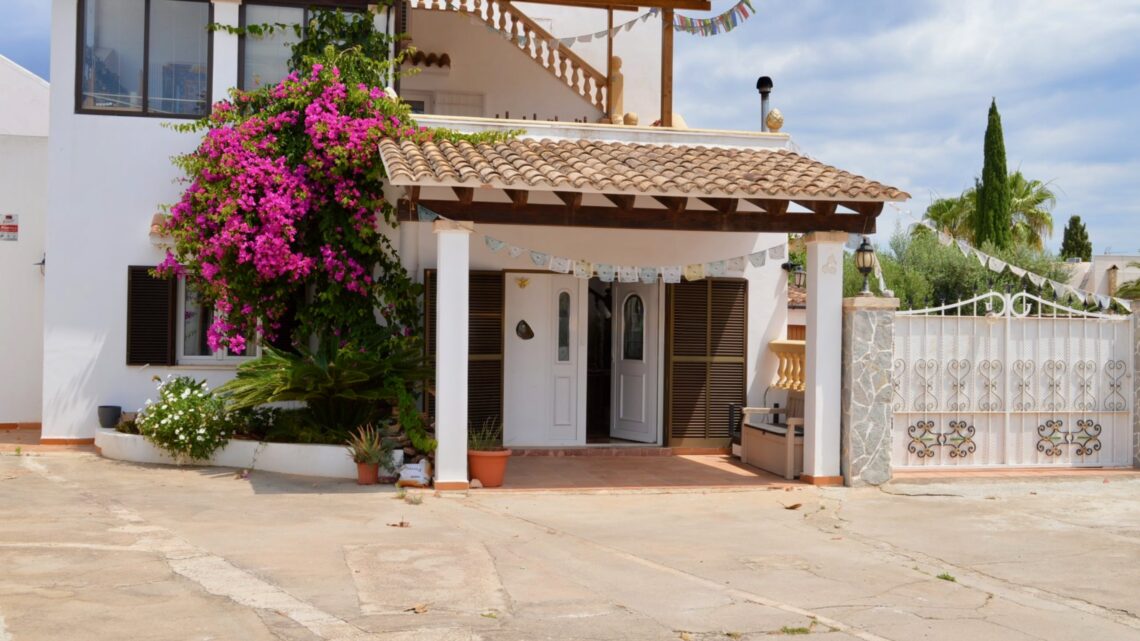 Charmantes Einfamilienhaus mit großen Terrassen in Porto Colom